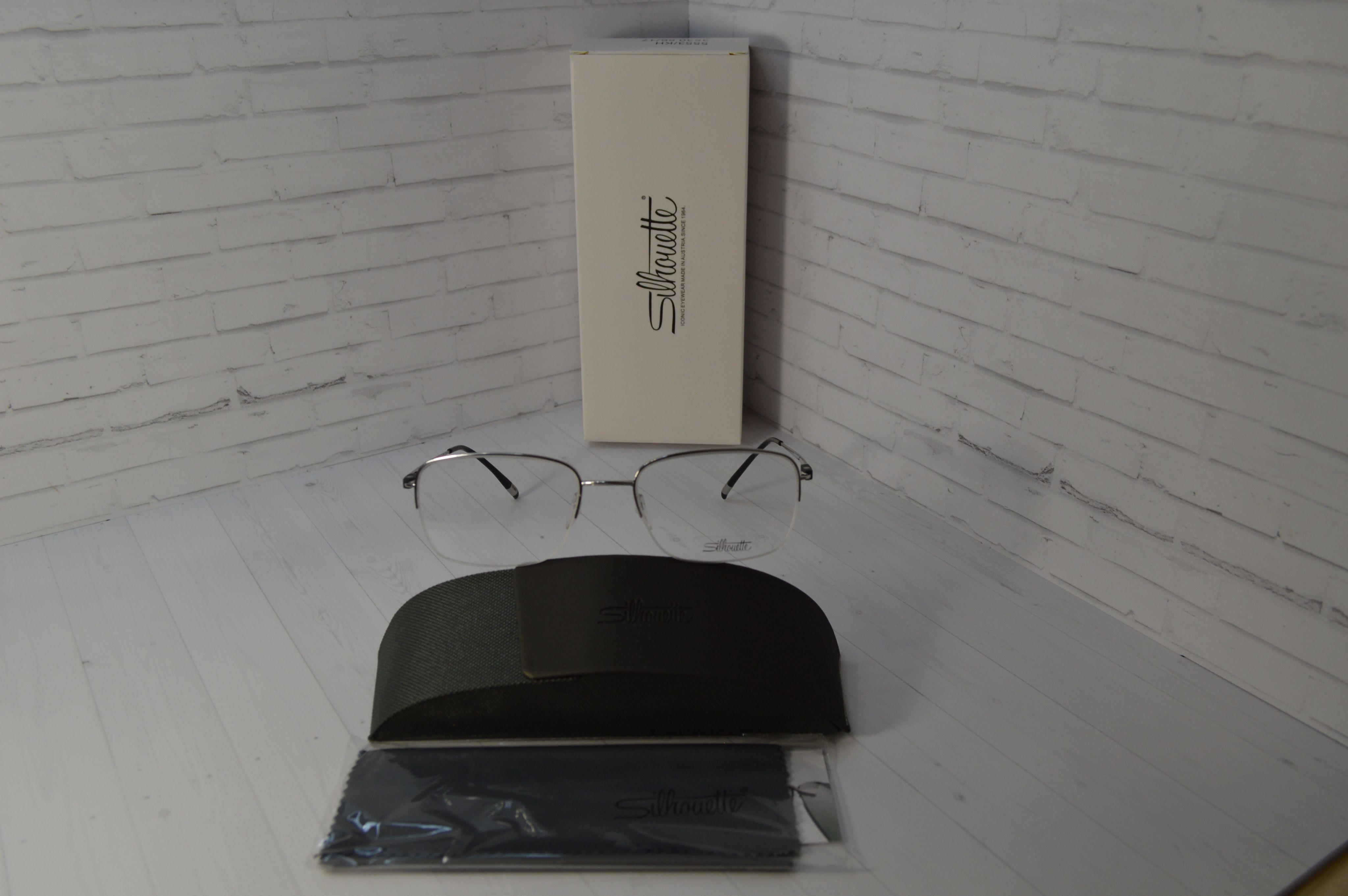 

Оправа для очков унисекс Silhouette OL-OM-Silhouette-7850A20-6050 черная, OL-OM-Silhouette-7850A20-6050