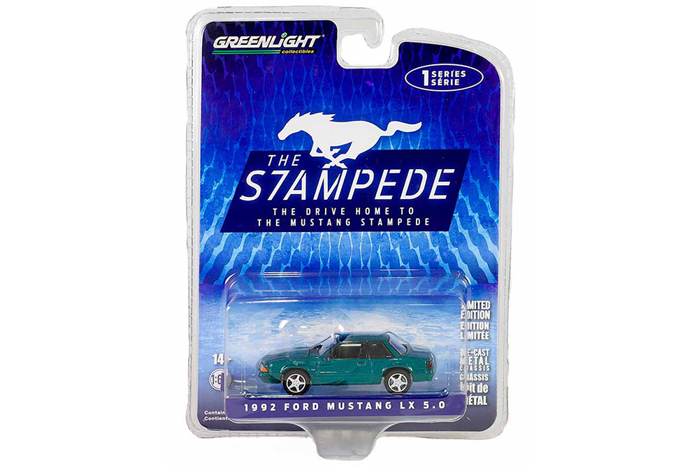 

Модель коллекционная GREENLIGHT Ford mustang lx 5.0 1992 deep emerald green, Зеленый
