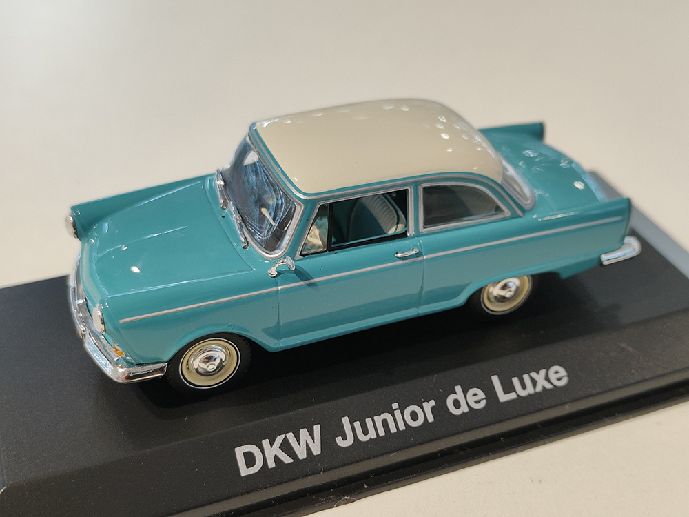 Dkw junior de luxe 1964 зеленый (бокс может иметь потертости или трещины)