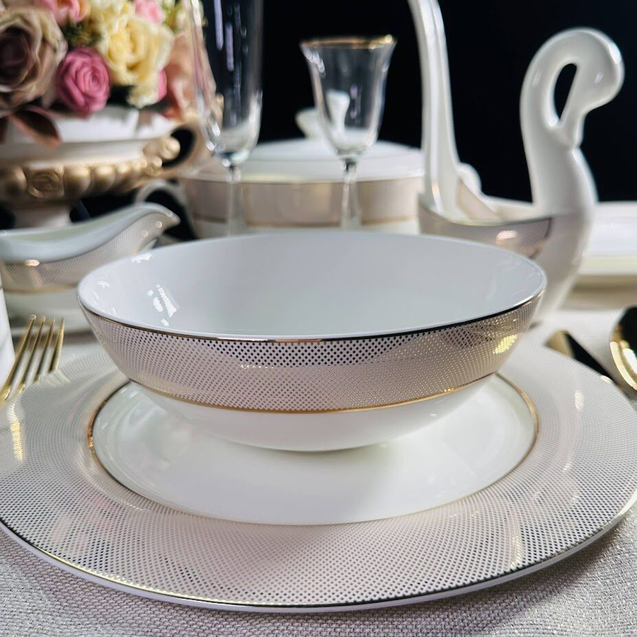 

Салатник Lenardi Золотая симфония, костяной фарфор, 18 см, Ленарди-Салатники1-31