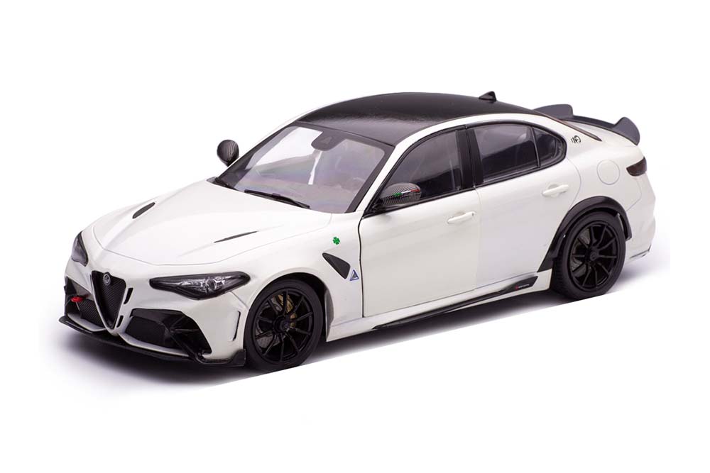 

Модель коллекционная SOLIDO Alfa romeo giulia gta 2022 whitemetallic black