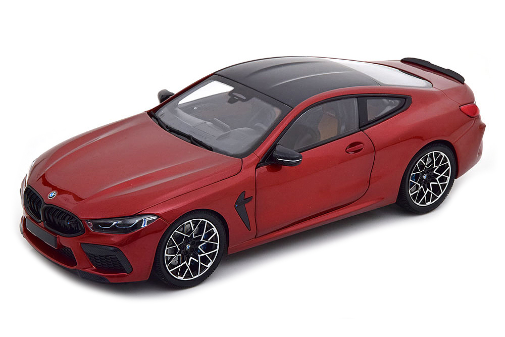 Модель коллекционная Bmw F92 8-SERIES M8 coupe 2022 red metallic / бмв М8 купе красный