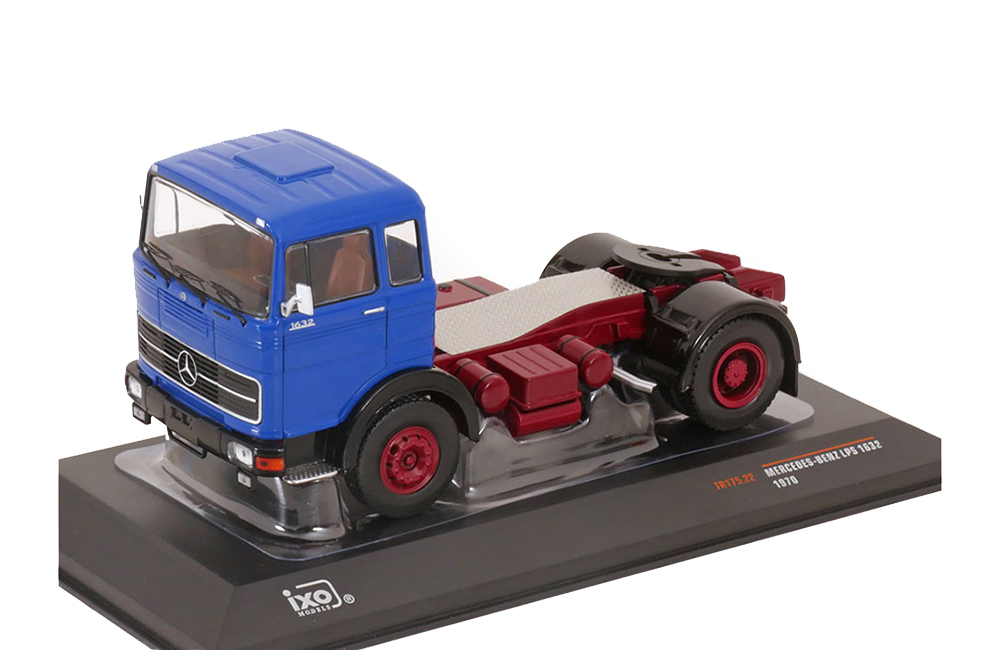 

Модель коллекционная IXO Mercedes lps 1632 1970 blue dark red, Синий