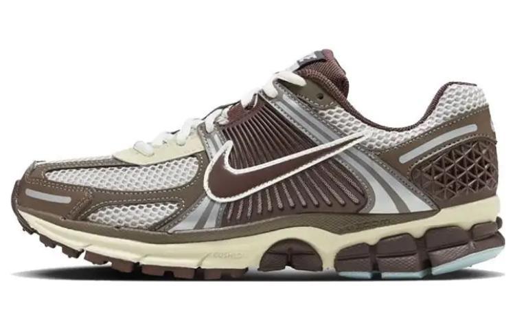 

Кроссовки унисекс Nike Air Zoom Vomero 5 коричневые 43 EU, Коричневый, Air Zoom Vomero 5