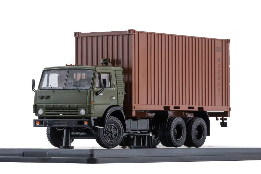 

Модель коллекционная SSM Kamaz / камаз 53212 с 20-ФУТОВЫМ контейнером