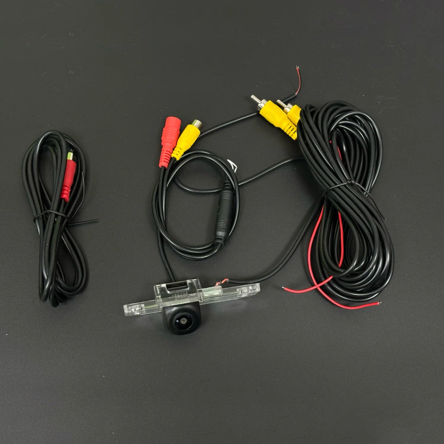 

Камера заднего вида для Ford Focus 2 LED, арт. 00000000095