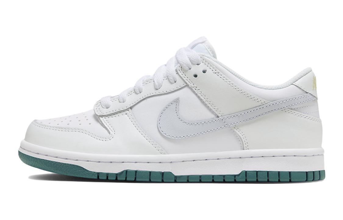 

Кеды унисекс Nike Dunk Low GS белые 38.5 EU, Белый, Dunk Low GS