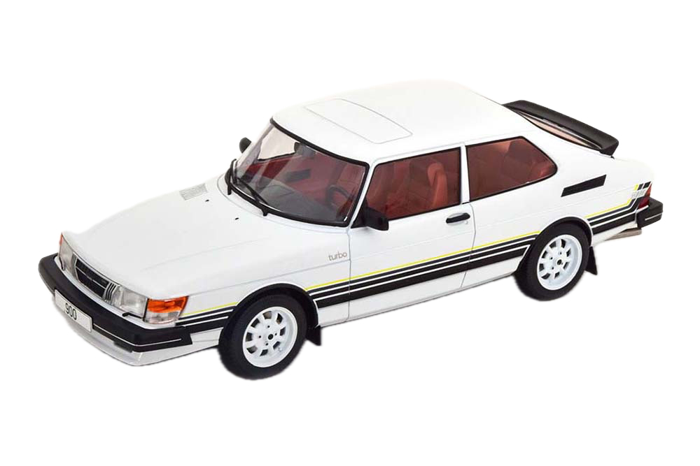 Модель коллекционная MCG Saab 900 turbo white