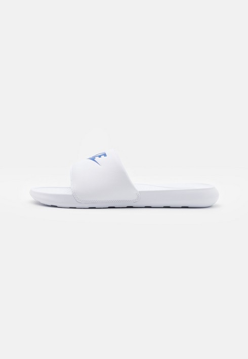

Сланцы мужские Nike Victori One Slide белые 51.5 EU (доставка из-за рубежа), Белый, Victori One Slide
