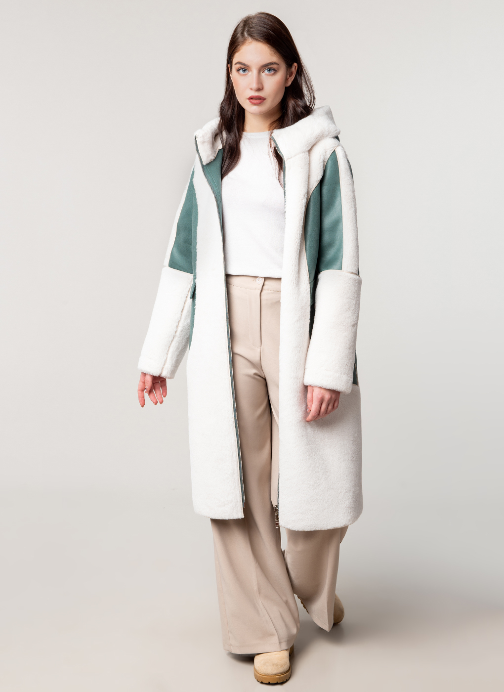 

Дубленка женская Каляев 63789 разноцветная 52 RU, Разноцветный, 63789