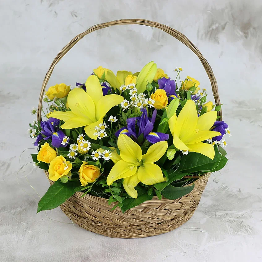 

Композиция из лилий Букет Маркет Сборные букеты K0061