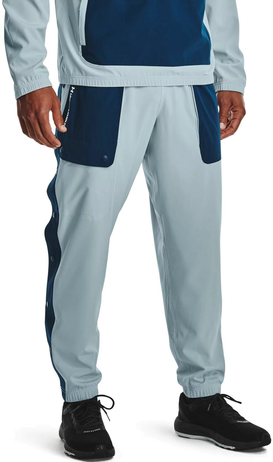 

Спортивные брюки мужские Under Armour UA Rush Woven Tear Away Pant синие 48-50, UA Rush Woven Tear Away Pant