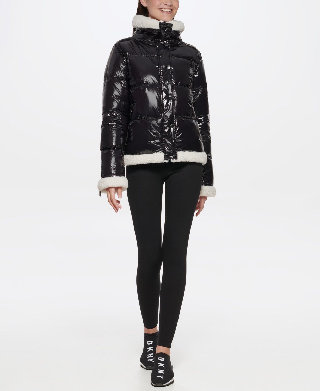 

Кожаная куртка женская DKNY DP1J8825 черная M, DP1J8825