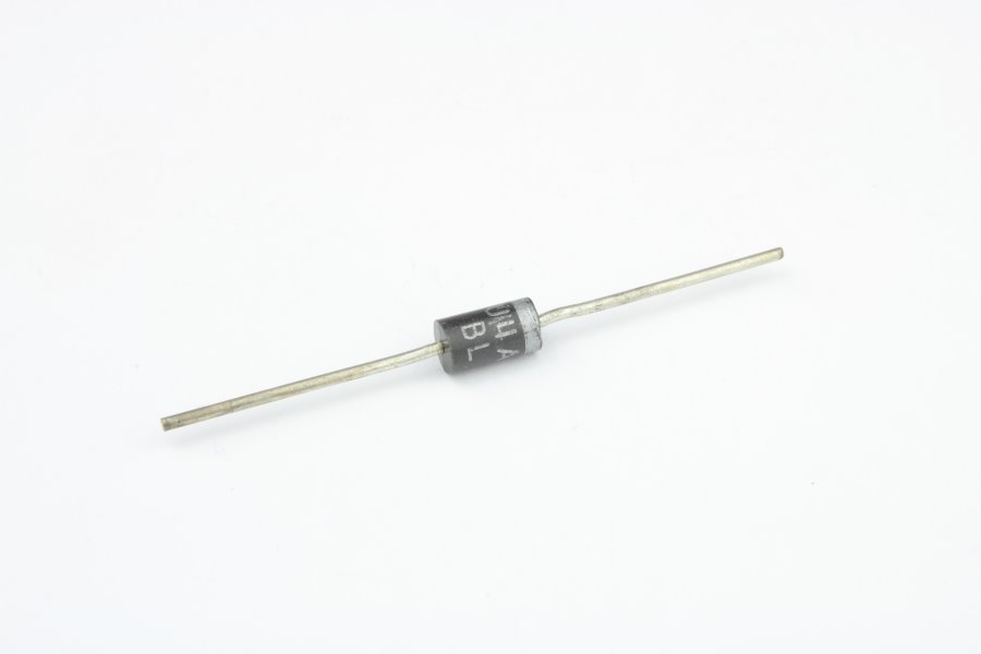 

Диод RU4A (3.5A. 600V)