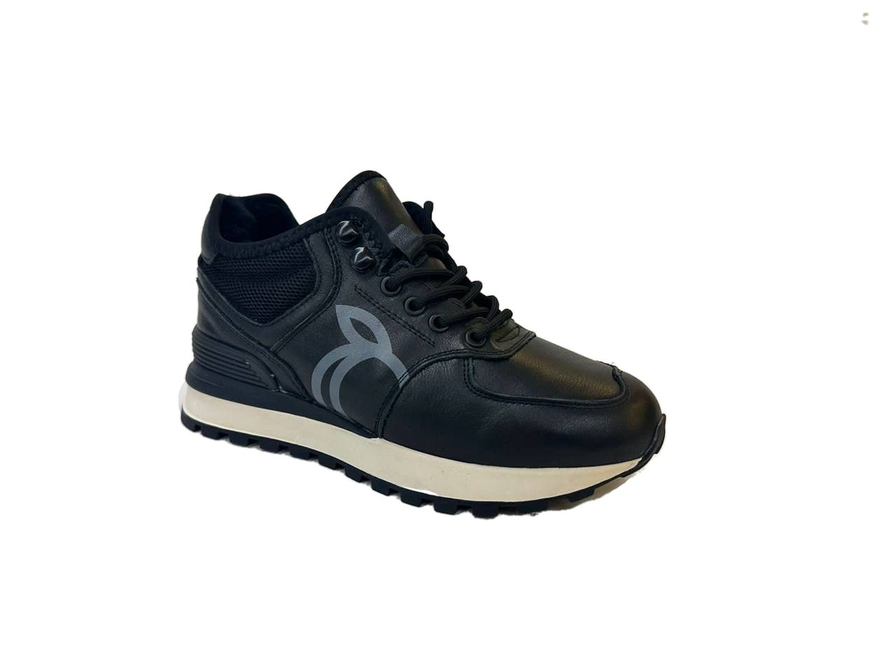 

Кроссовки женские Abricot Kr-AT-230M-black черные 38 RU, Черный, Kr-AT-230M-black