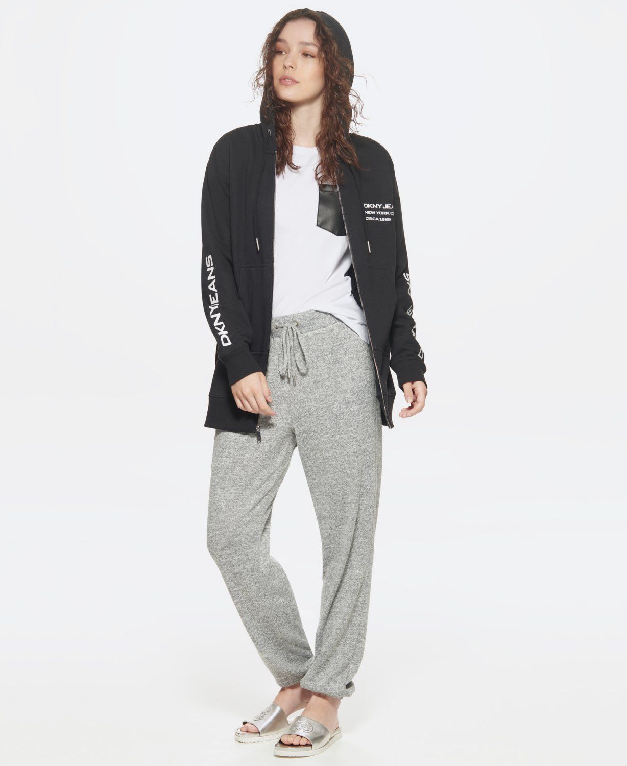 

Толстовка женская DKNY E13HFHLH черная XS, E13HFHLH