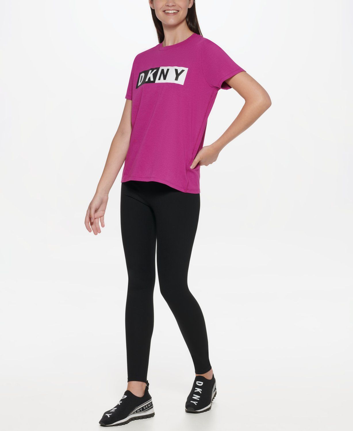 

Футболка женская DKNY DP1T5894 розовая M, DP1T5894