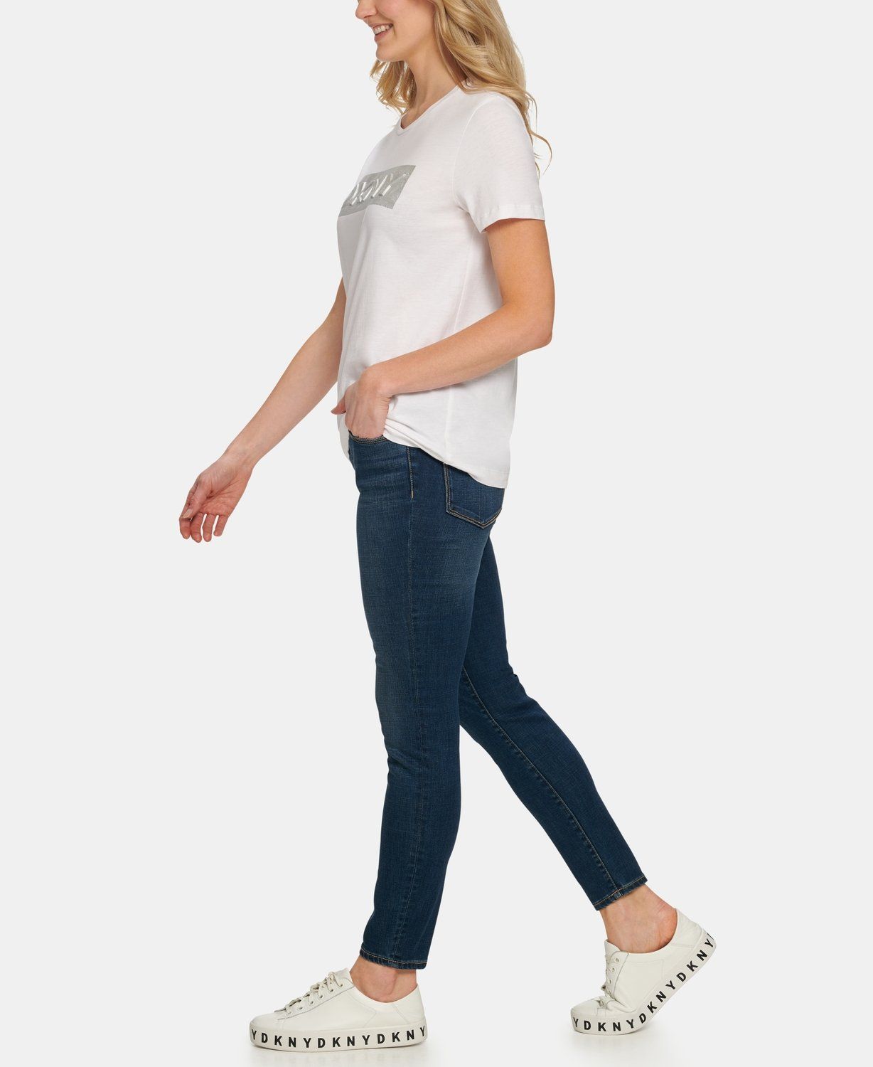 

Футболка женская DKNY P0DH7CNA белая S, P0DH7CNA