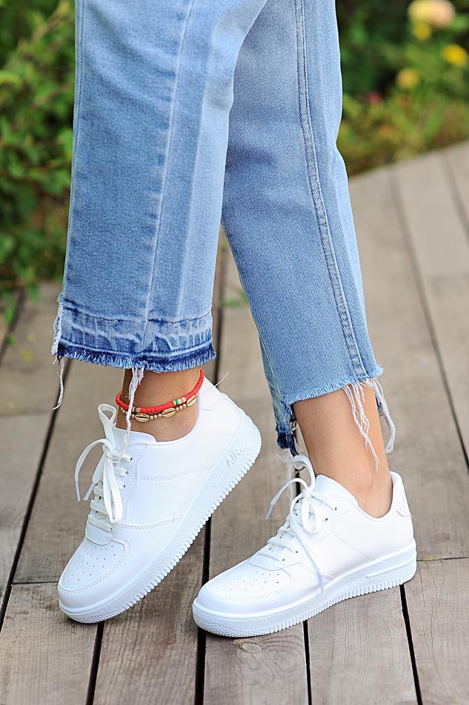 

Кроссовки женские Pembe Potin 27288 белые 40 EU (доставка из-за рубежа), 27288