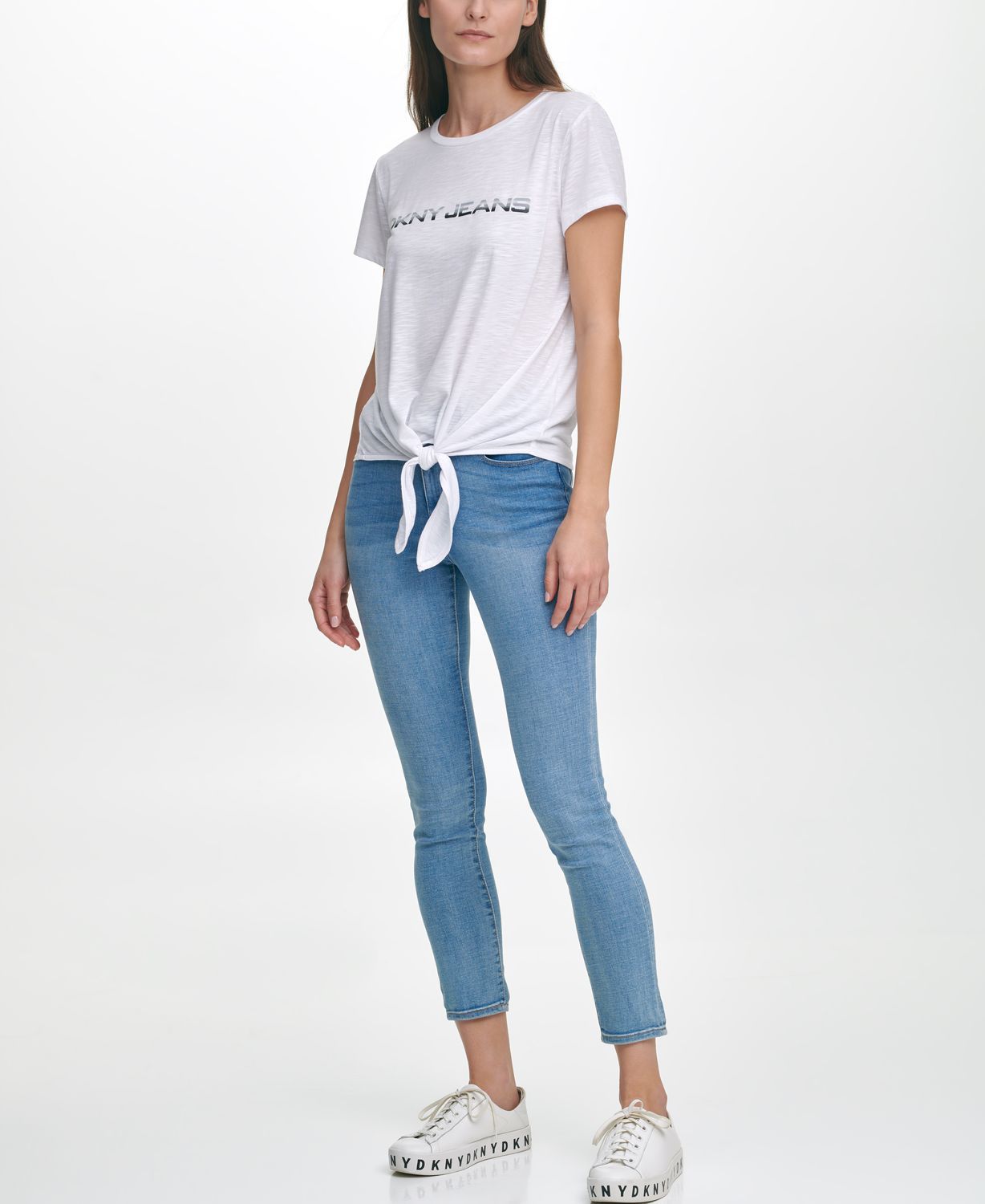 

Футболка женская DKNY E11E8E62 белая M, E11E8E62