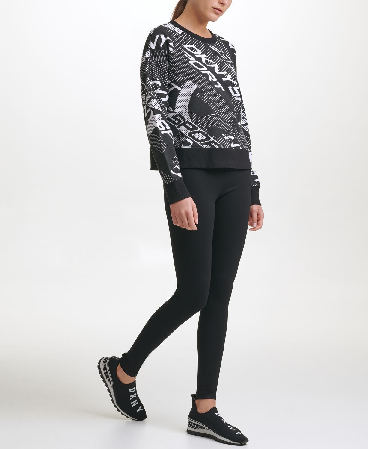 

Свитшот женский DKNY DP1T8075 разноцветный M, DP1T8075