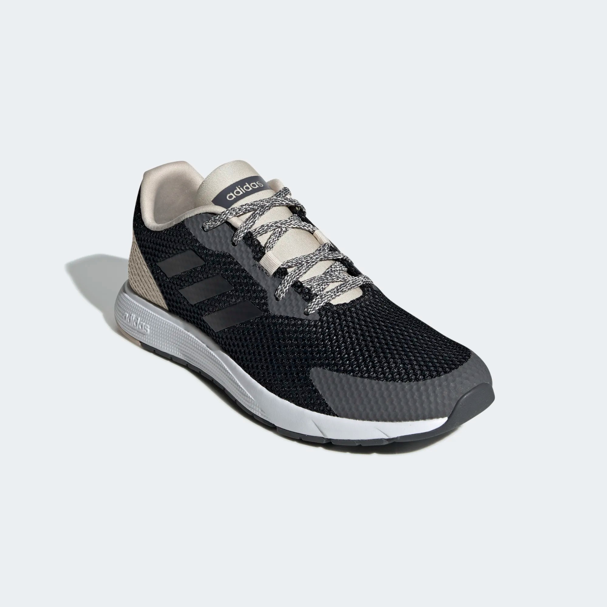 фото Кроссовки женские adidas sooraj cblack/grefiv/linen черные 4 uk