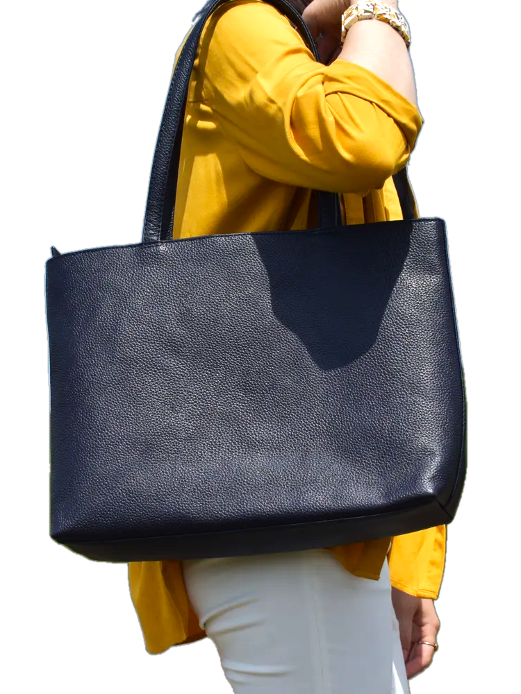 

Сумка тоут женская EZ Leather brand AMIKA GLBНК, благородный черный, GLBНК