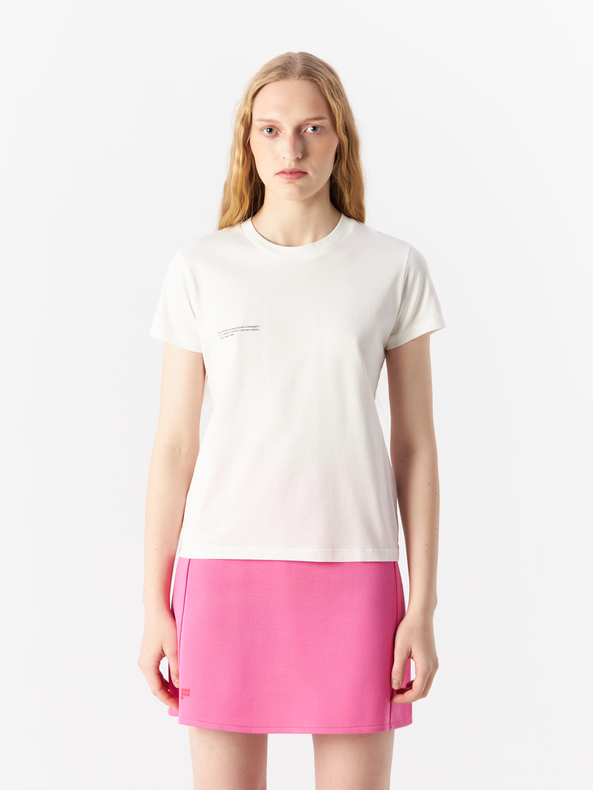

Футболка женская PANGAIA Organic Cotton Lightweight Fitted T-Shirt белая XS, Белый, Organic Cotton Lightweight Fitted T-Shirt