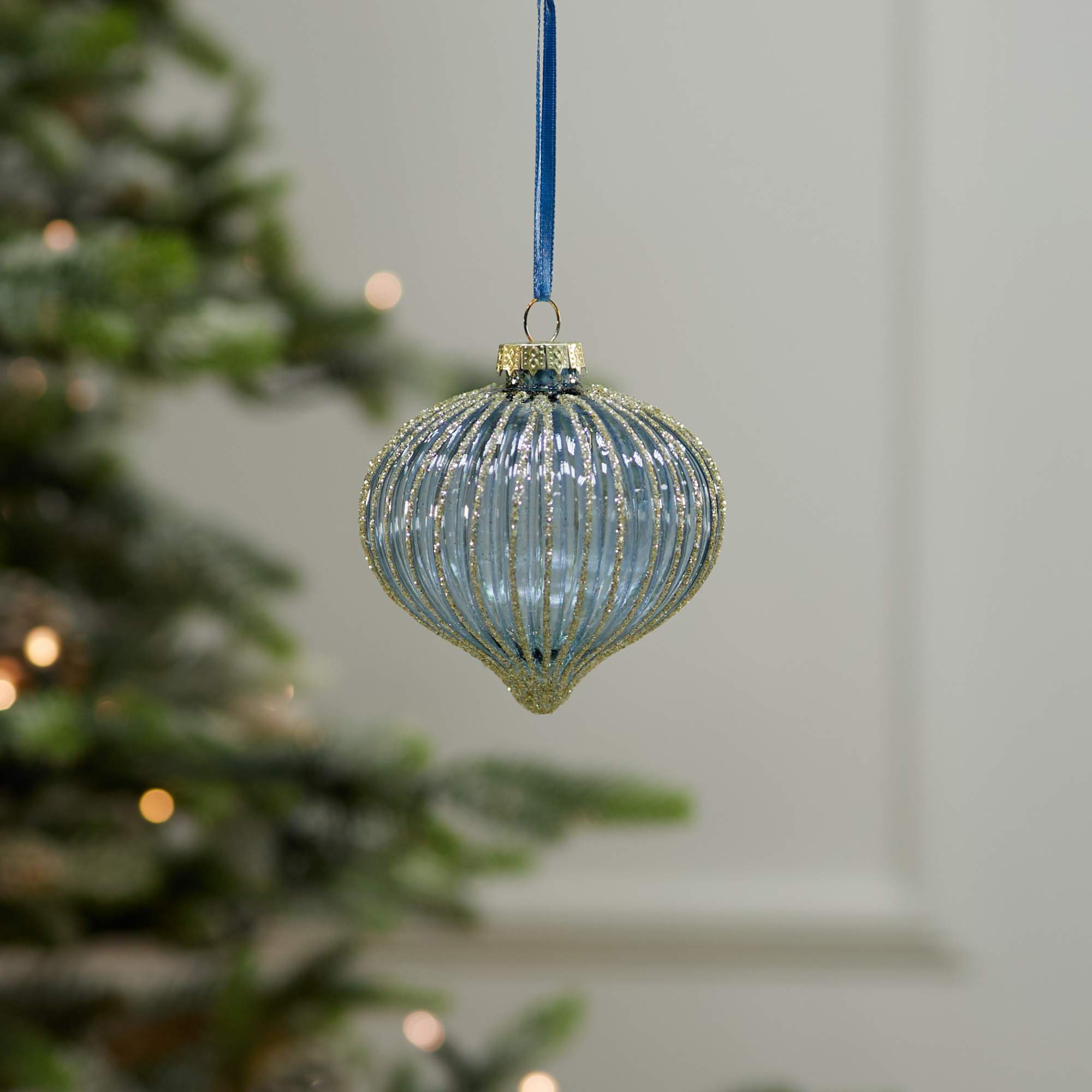 Елочная игрушка Лавка чудес Млечный путь 1 штука синяя 480₽