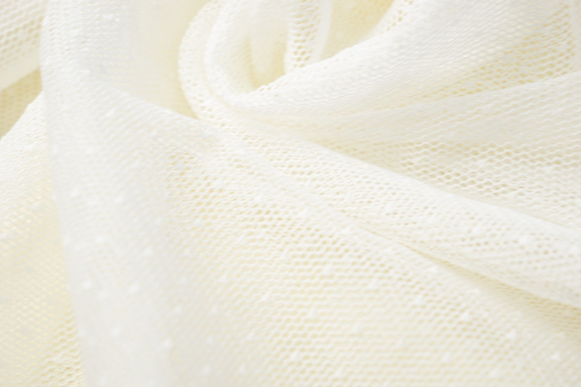 Ткань UNOFABRIC ART16 сетка с точками белая