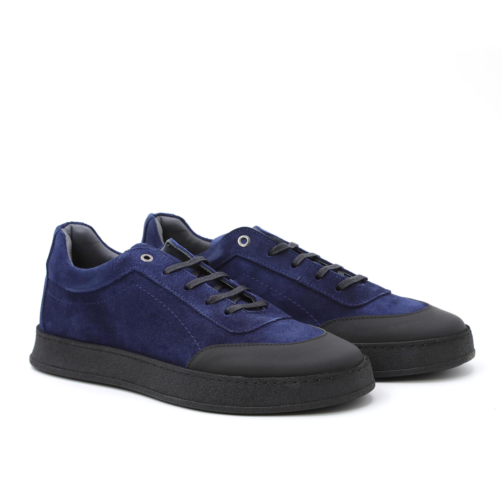 

Кеды мужские Clarks 22207162 синие 45 EU, Синий, 22207162