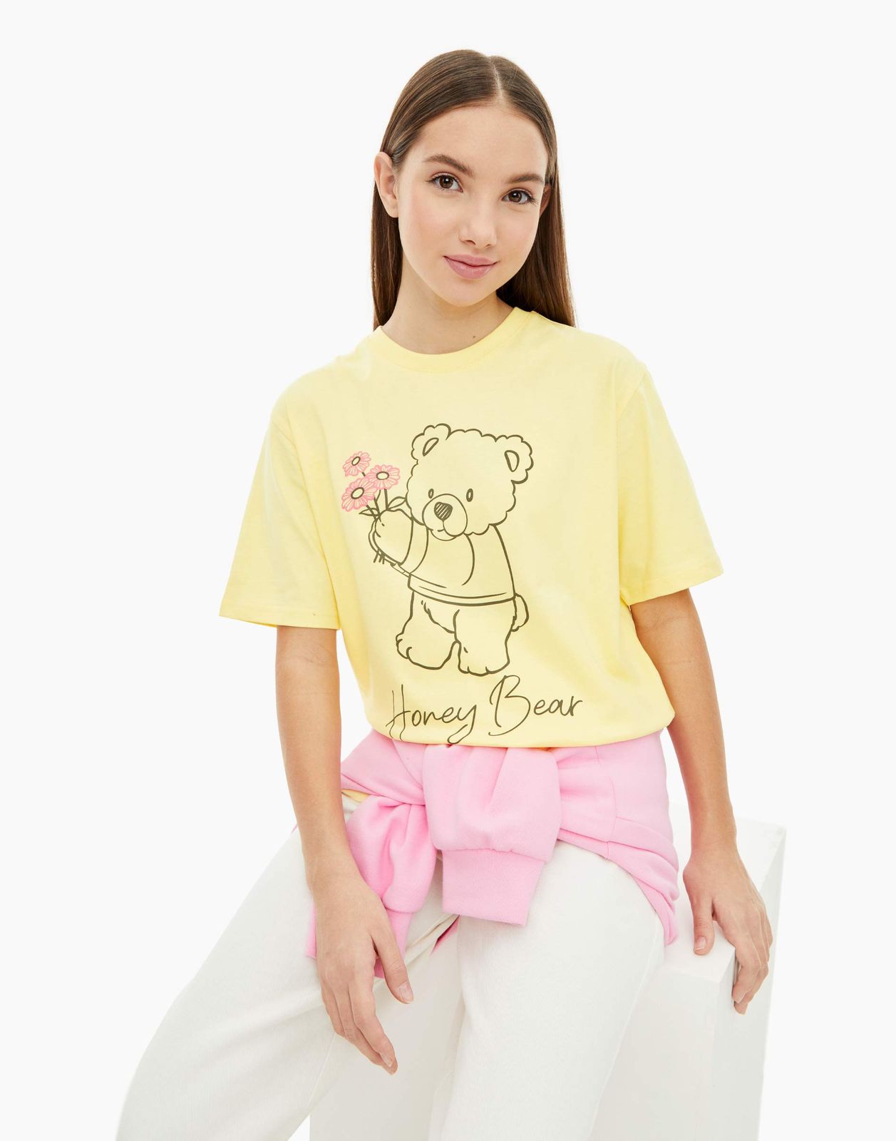 Жёлтая футболка oversize с медведем для девочки Gloria Jeans 6-8л/128