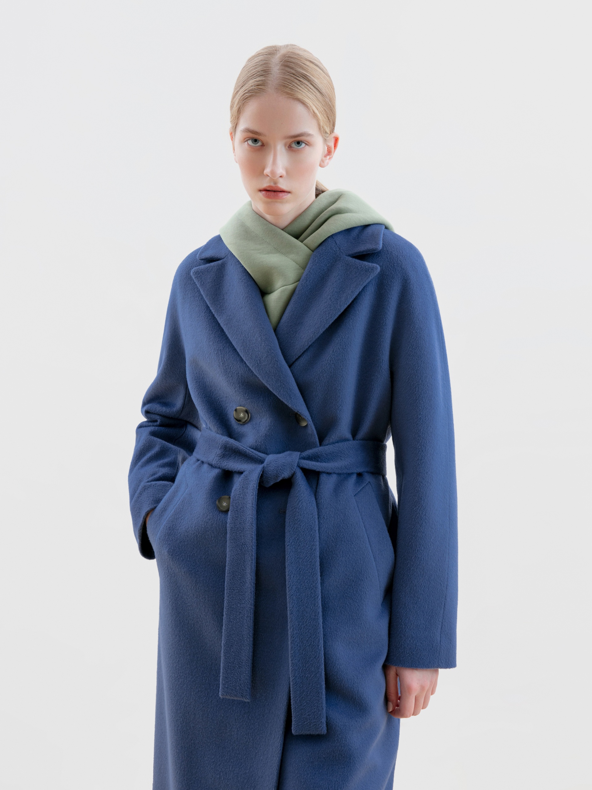 Пальто женское Pompa 1010152p10052 синее 46 RU