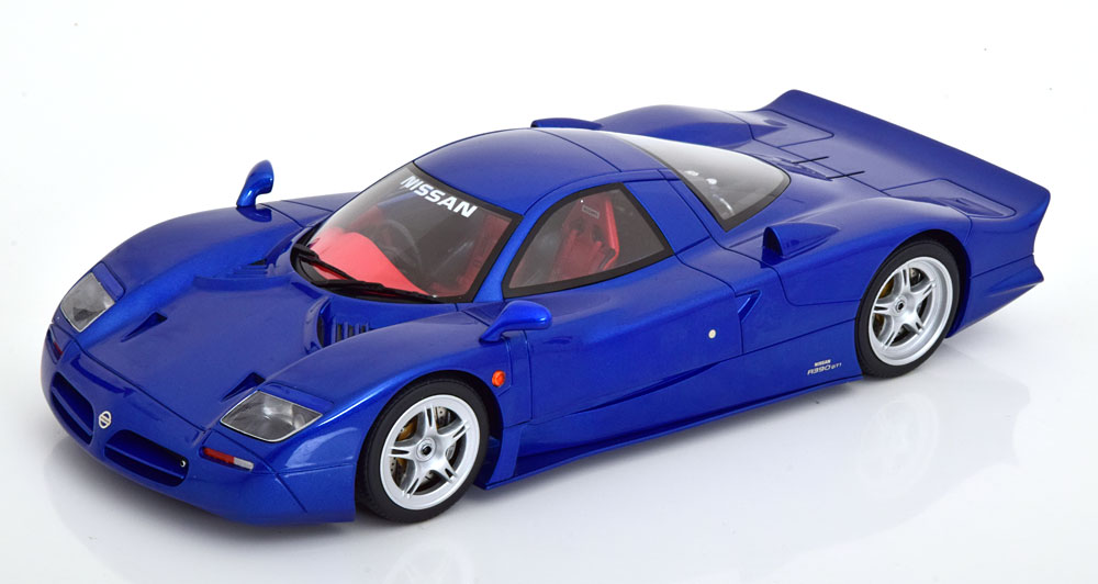 Модель коллекционная GT SPIRIT Nissan R390 GT1 road car 1997 bluemetallic