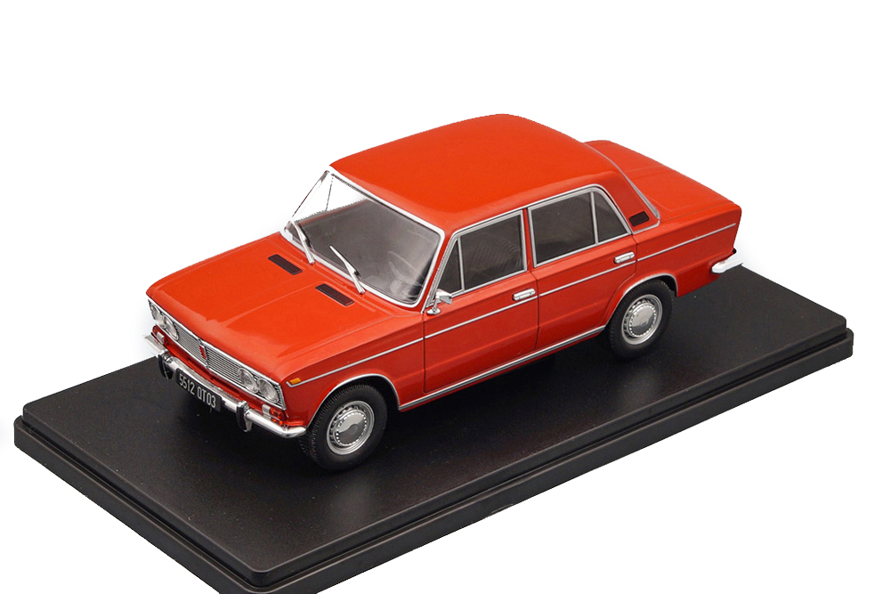 

Модель коллекционная HACHETTE Волжский автомобиль 2103 lada 1500 1974 красный