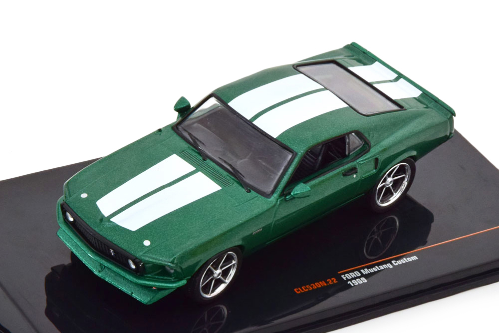 Модель коллекционная IXO Ford mustang custom 1969 green metallic/white