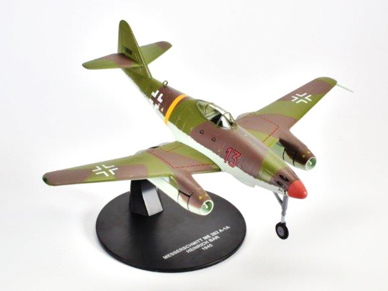 Модель коллекционная ATLAS Messerschmitt me 262A-1A heinz bar 220 побед 1945 2100₽