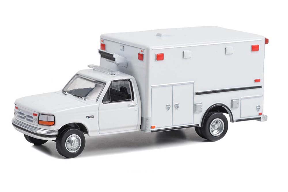 

Модель коллекционная GREENLIGHT Ford F-350 van ambulance 1992 white, Белый