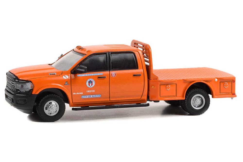 

Модель коллекционная Dodge ram 3500 dually flatbed "city of austin public works" 2023