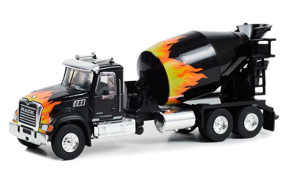 

Модель коллекционная GREENLIGHT Mack granite бетономешалка 2019 black with flames, Черный