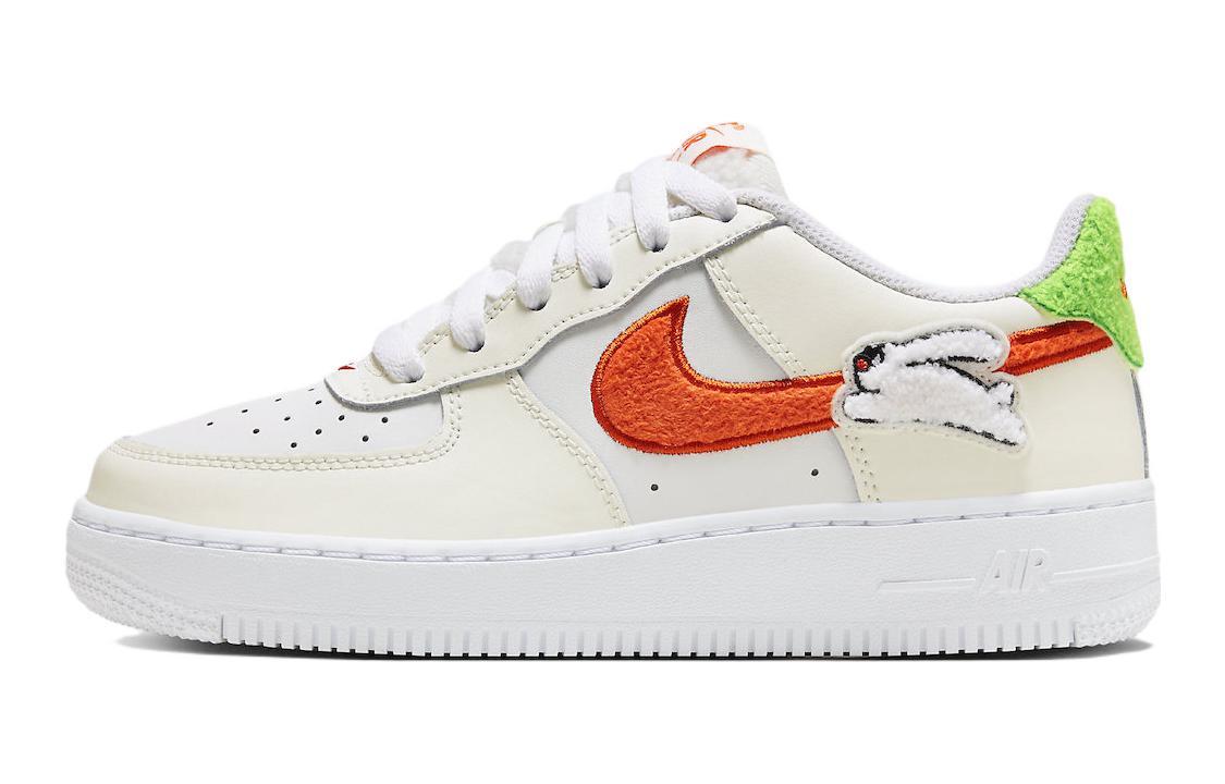 

Кеды унисекс Nike Air Force 1 Low Year of the Rabbit GS белые 38.5 EU, Белый, Air Force 1 Low Year of the Rabbit GS