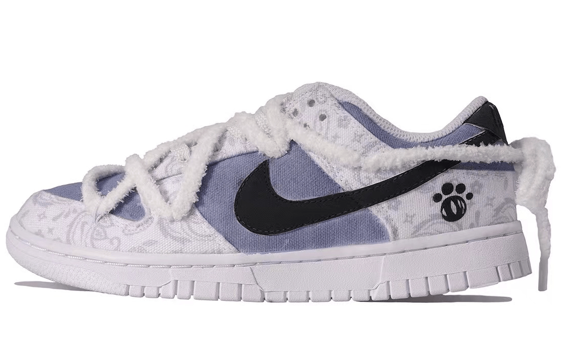 

Кеды унисекс Nike Dunk Low ESS белые 40.5 EU, Белый, Dunk Low ESS