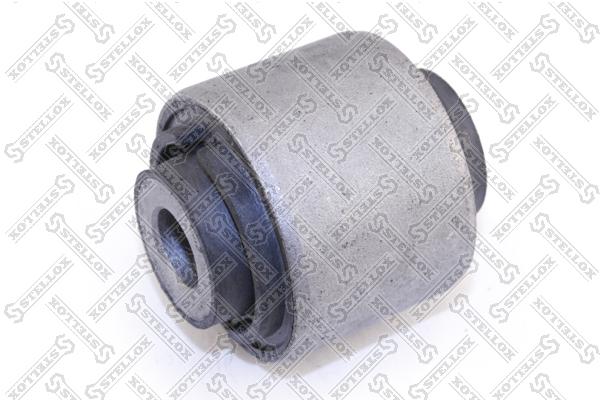 

Сайлентблок Stellox 8737075SX