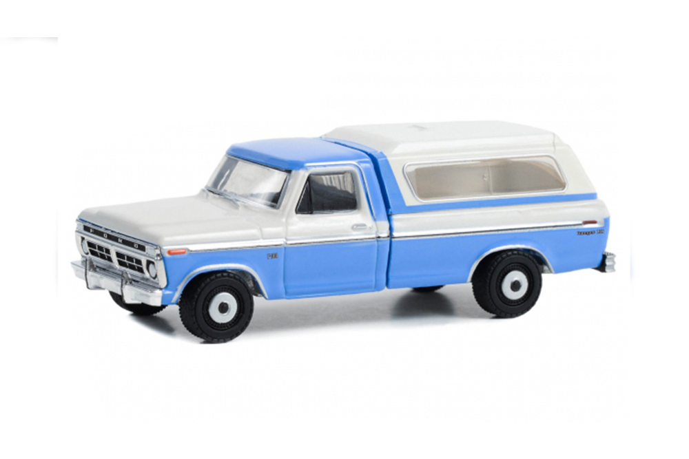 Модель коллекционная GREENLIGHT Ford F-100 ranger xlt camper shell 1975 wind blue/white