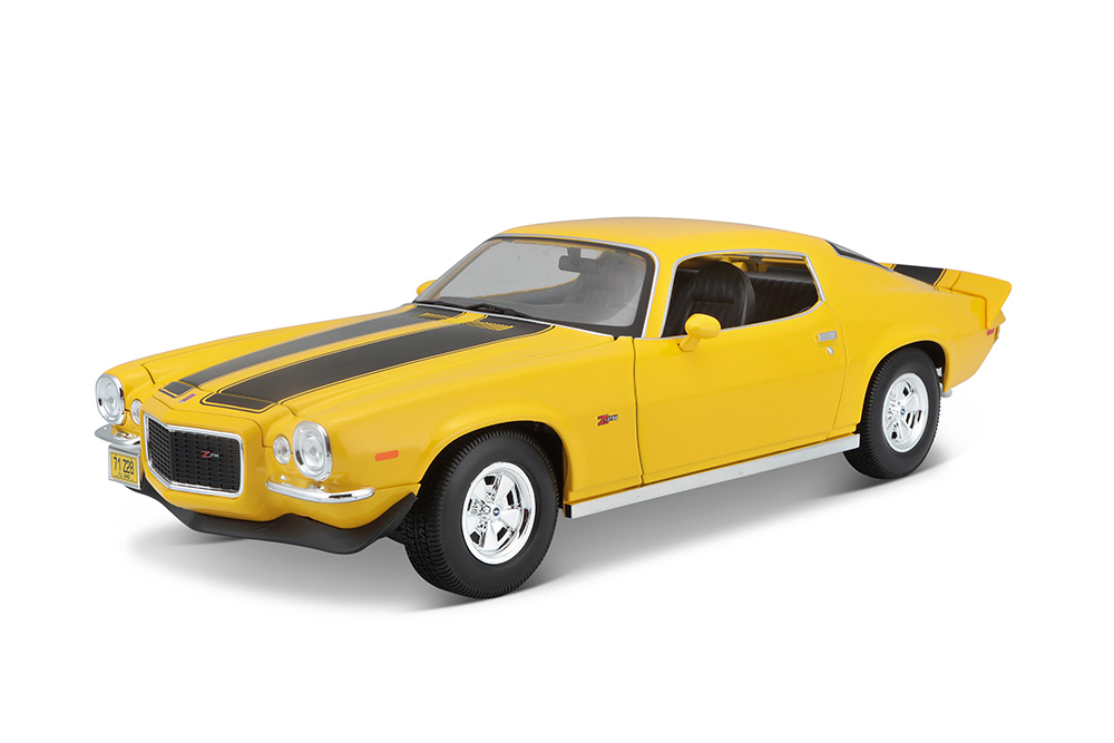 

Модель коллекционная MAISTO Chevrolet camaro 1971 yellow / шевроле камаро желтый
