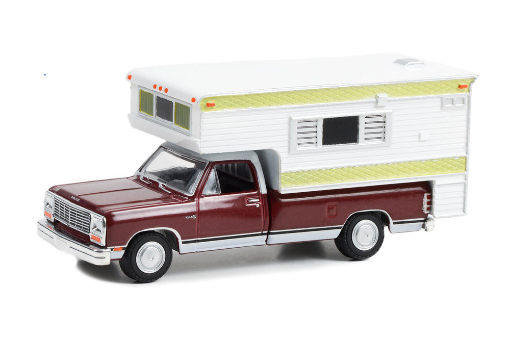 

Модель коллекционная GREENLIGHT Dodge ram D-250 camper 1981, Бордовый