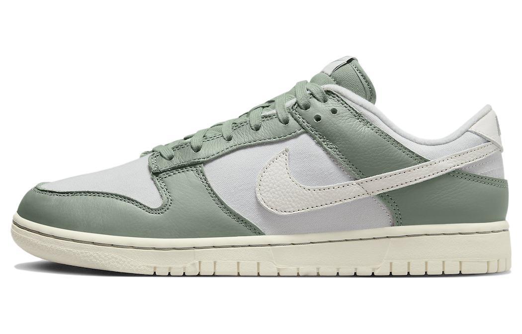 

Кеды унисекс Nike Dunk Low Mica Green белые 44.5 EU, Белый, Dunk Low Mica Green