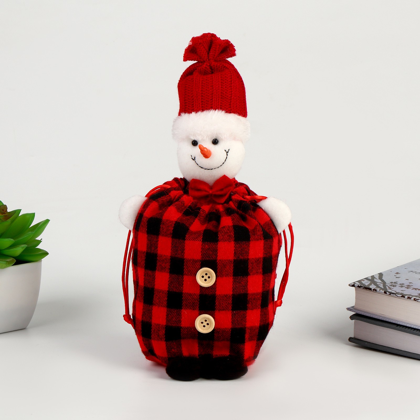 

Мешок для подарков Снеговик в клетку 9546744, Красный, Снеговик