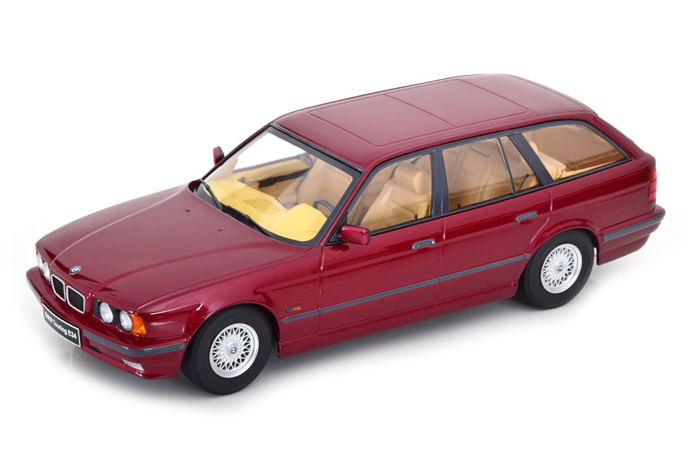 Модель коллекционная TRIPLE 9 Bmw 5ER serie E34 touring 1996 red metallic