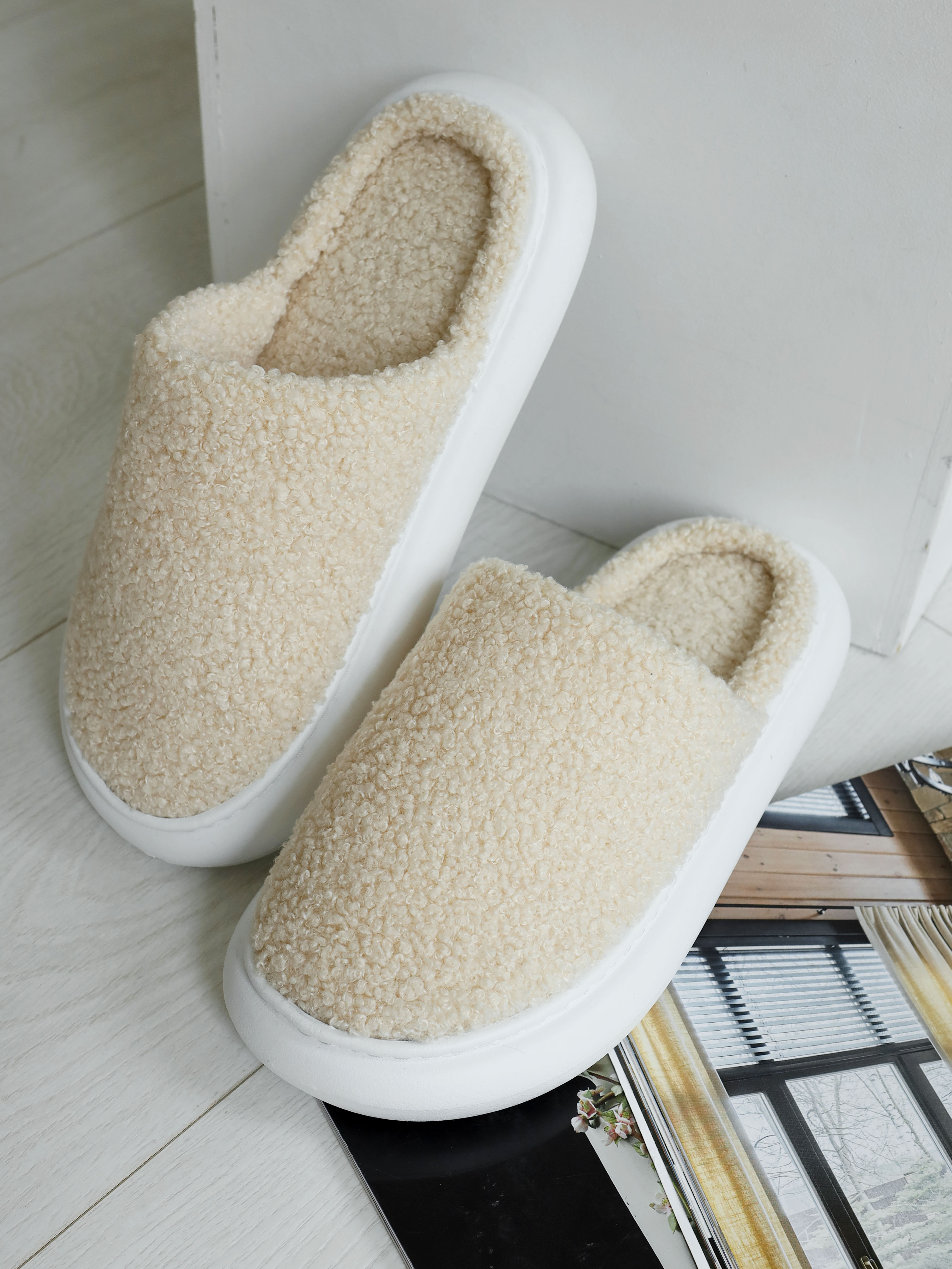 Тапочки женские ALBERY АС-2200 бежевые 38-39 RU 1050₽